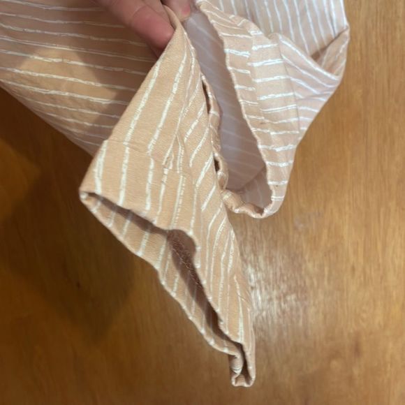 •SIENNA SKY•PINK/WHITE STRIPED PAPER BAG TROUSER PANT IN SIZE SMALL(worn once) - Picture 3 of 9